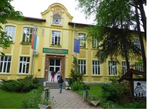 Bulgaria - Teteven forestry school
